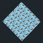 Beagle Hound Hunde Beagle Niedliches Muster Halstuch<br><div class="desc">Design zeigt niedliche Beagle in einem sich wiederholenden Muster mit Hundeknochen und Pfotendrucken</div>