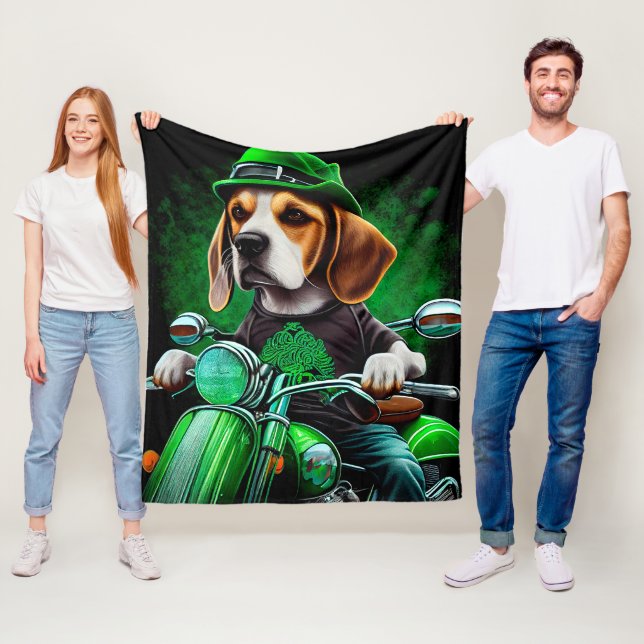Beagle Hund Fahrrad St. Patrick's Day Fleecedecke (Beispiel)