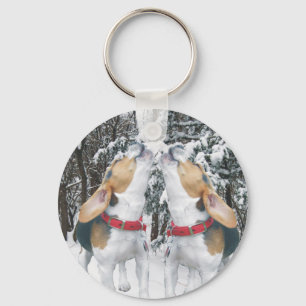Beagle-Welpen, die im Holz heulen Schlüsselanhänger