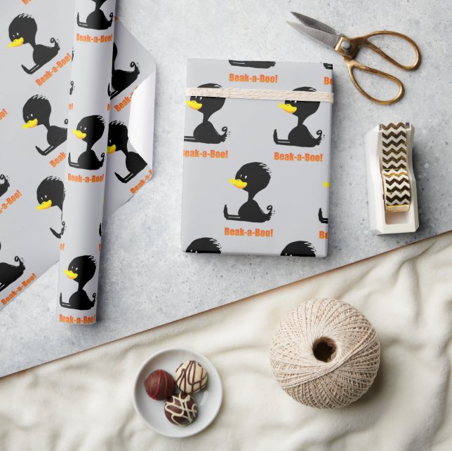 Beak-a-Boo! Cute Cartoon Duck with Funny Pun Geschenkpapier (Kunsthandwerk)
