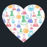 Beakers and Flask Fun Science Pattern Herz-Aufkleber<br><div class="desc">Sticker mit einem lustigen und farbenfrohen Muster. Wissenschaftler schauen mit Beakern und Flaschen verschiedener Formen und Größen in hellen,  fröhlichen Farben.</div>