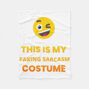 Beängstigende Crayon Box Halloween Easy Costume Co Fleecedecke