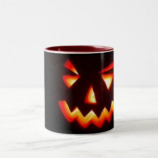 beängstigende Halloween-Kürbis-Tasse Zweifarbige Tasse