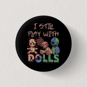 Beängstigende Hexe stiil spiele mit Voodoo Doll Fu Button