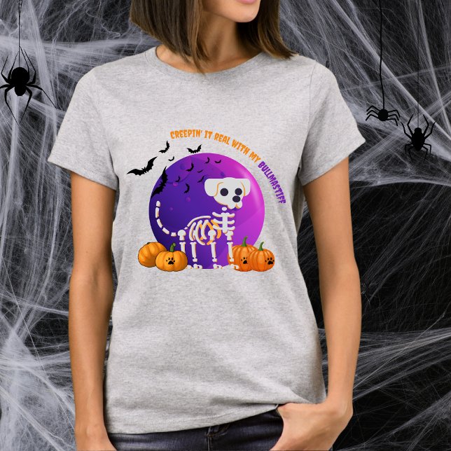 Beängstigender Bullmastiff Halloween Full Moon T - T-Shirt (Spooky Halloween t-shirt with a dog skeleton, full moon, pumpkins, bats, and your favorite dog breed)