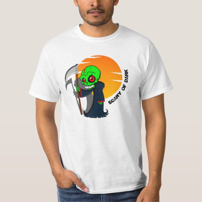 beängstigender dunkler T - Shirt (Vorderseite)
