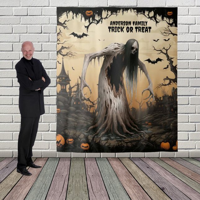 Beängstigender Halloween-Spuk Wald Wandteppich (Von Creator hochgeladen)