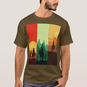 Beängstigender Western Cowboy reiten bei Sonnenunt T-Shirt