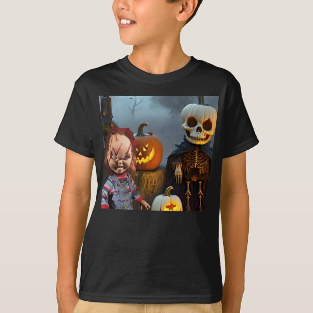 Beängstigendes Halloween. T-Shirt (Vorderseite)