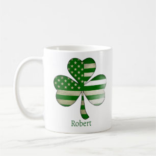 Beängstigendes irisches Kleeblatt der amerikanisch Kaffeetasse