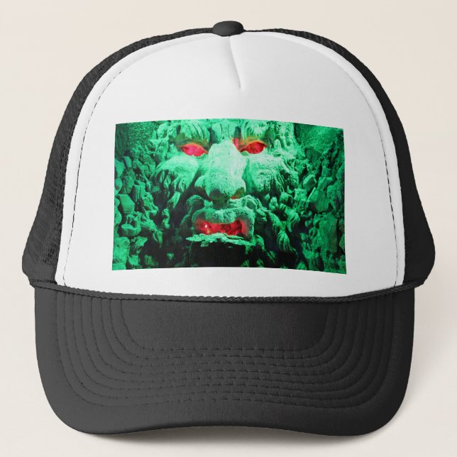 Beängstigendes Maskengefecht Truckerkappe (Vorderseite)