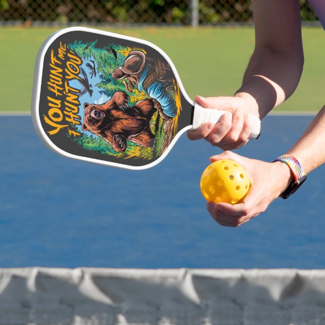 Bear-Begegnung im Wald Funny Bear Jagen Pickleball Schläger (InSitu)