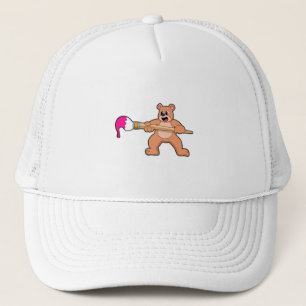 Bear beim Malen mit Pinsel und Farbe Truckerkappe