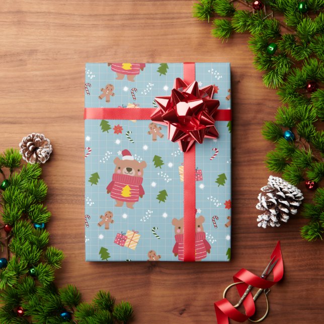 Bear in Holiday Sweater Wrapping Paper Geschenkpapier (Feiertagsgeschenk)