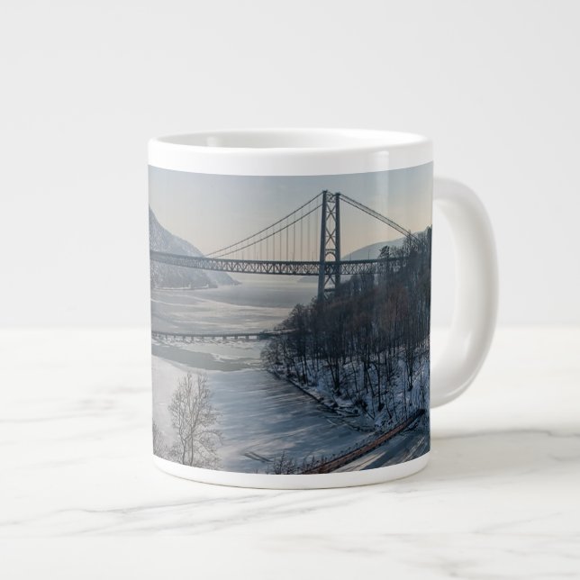 Bear Mountain-Brücke Jumbo-Tasse (Vorderseite Rechts)