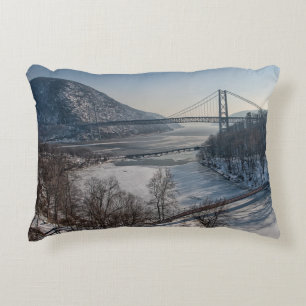 Bear Mountain-Brücke Zierkissen