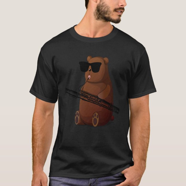 Bear Wearing Sunglasses Playing Bassoon T-Shirt (Vorderseite)