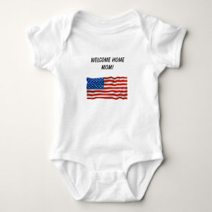 Bearbeitbare American Flag Welcome Zuhause Mama Baby Strampler
