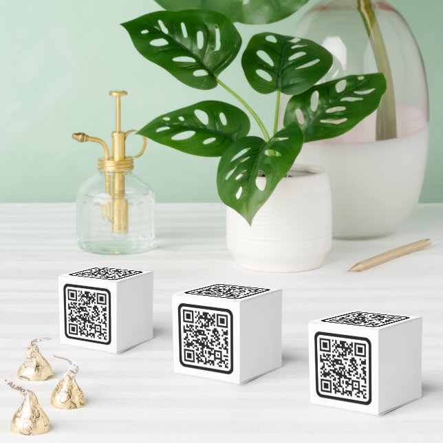 Bearbeiten moderner QR-Code | Schwarz-weiß oder fa Geschenkschachtel (Zahlreiche)