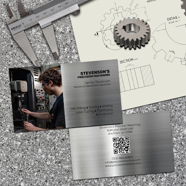 Bearbeitungs- und Metallfab-Aluminiumeffekt Visitenkarte (Von Creator hochgeladen)