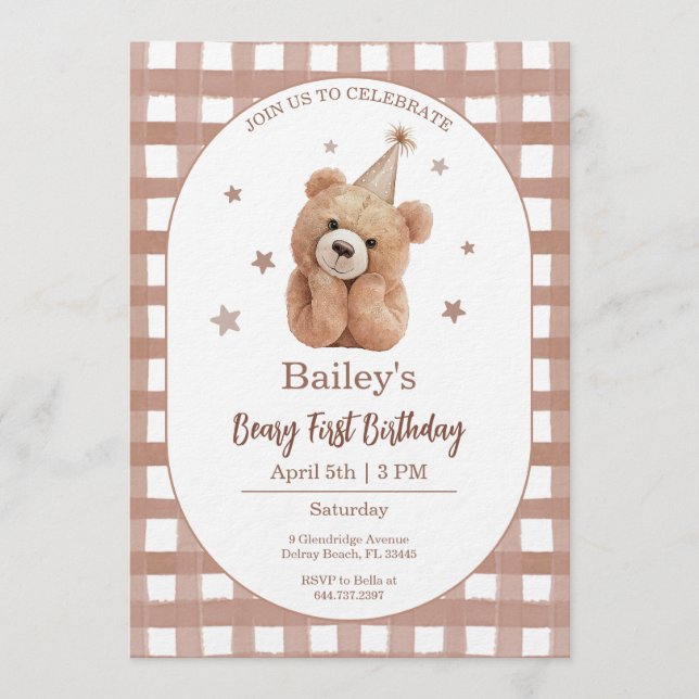 Beary First Birthday Gingham Einladung (Vorderseite)