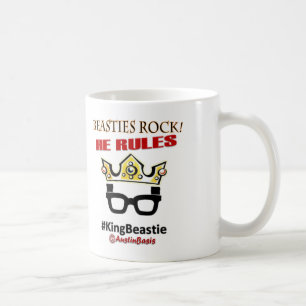 Beasties Felsen Austin ordnet Tasse an