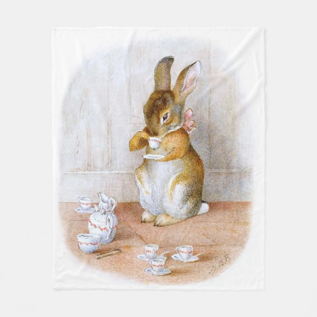 Beatrix Potter: Häschen-Mädchen-trinkender Tee Fleecedecke (Vorderseite)
