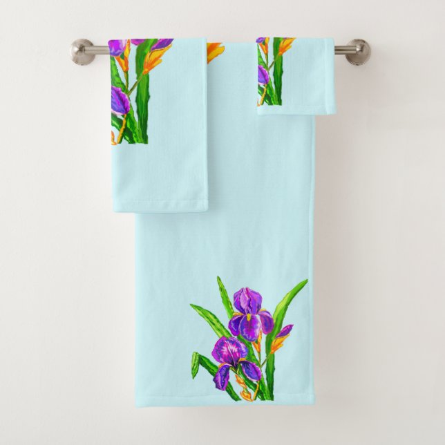 Beau Ensemble De Serviettes De Bain Fleurs Iris -  (En situation)