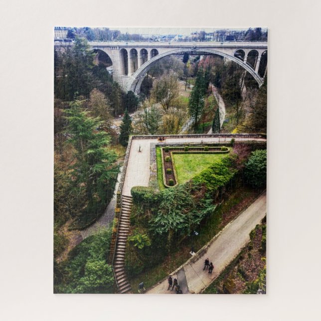 Beau puzzle luxembourgeois (Vertical)