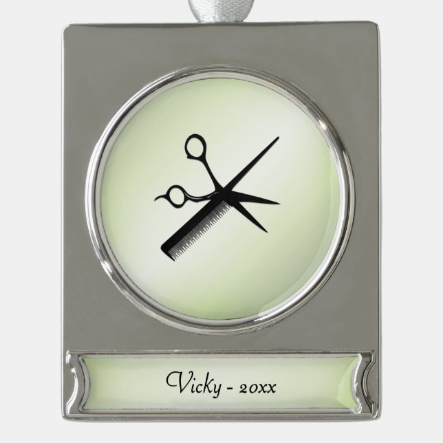 Beautician Design Apple Green Persönliches Jahr Banner-Ornament Silber (Vorderseite)