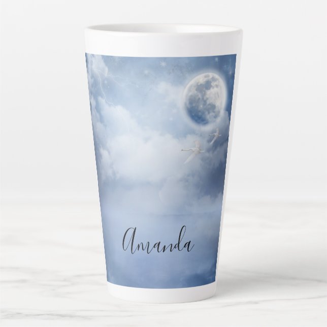 Beautiful Blue Sky mit Flying Swans Milchtasse (Vorderseite)