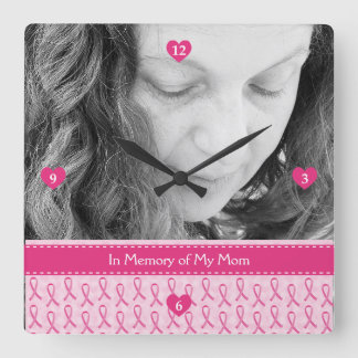 Beautiful Custom Pink Ribbon Memorial Quadratische Wanduhr