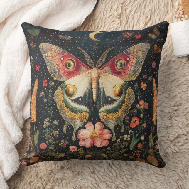 Beautiful Moth Crescent Moon Kissen (Decke)
