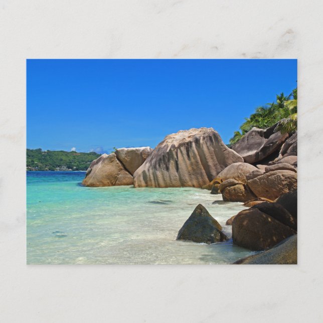 Beautiful Tropical Sea Rocky Coastline Postkarte (Vorderseite)