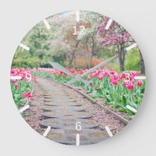 Beautiful Tulip Garden Große Wanduhr