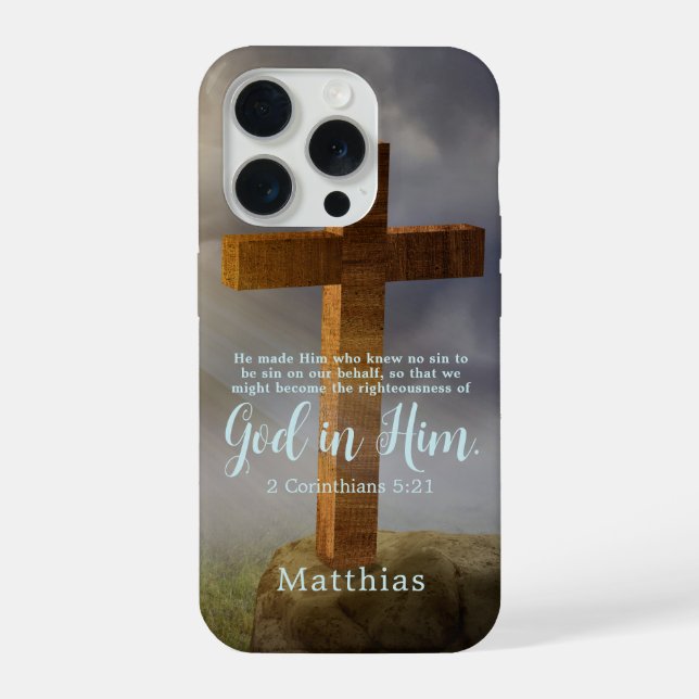 Beautiful Wooden Cross Scripture Personalized iPhone 15 Pro Hülle (Rückseite)