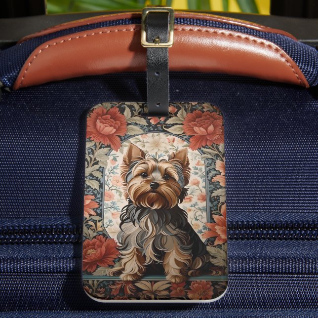 Beautiful Yorkie | Yorkshire Terrier Portrait Gepäckanhänger (Vorderseite Insitu 2)