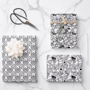 Beaux Coeurs Noirs et Blancs Enveloppant Feuilles 