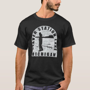 Beaver Station Lake Eisangeln Michigan T-Shirt