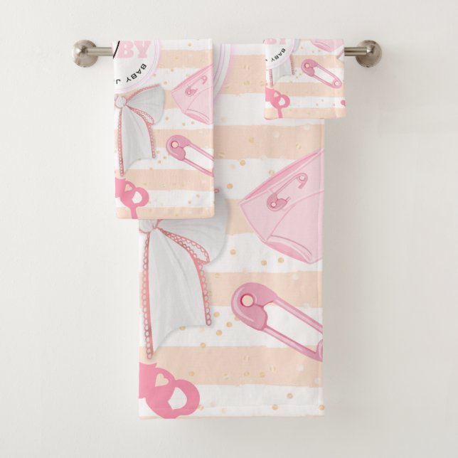 Bébé mignonne fille Motif monogramme (En situation)