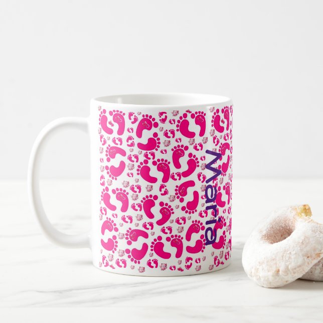 Bébé Pink Feet Girl Mug (Avec donut)