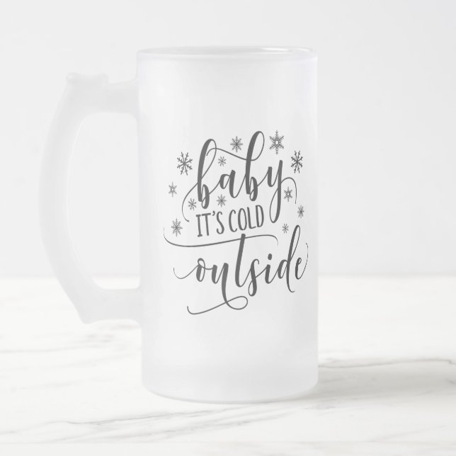 Bébé Sa Mug De Verre Froide À L'Extérieur (Gauche)