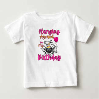 Bébé T-Shirt d'Halloween pour mon anniversaire avec une