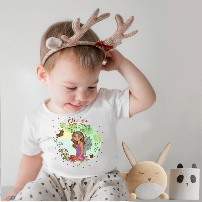 Bébé T-shirt personnalisé pour l'anniversaire d'une fil (Personalized Fairy Tale Birthday Girl's T-Shirt)
