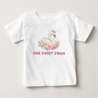 Bébé Un T-Shirt pour l'anniversaire de One Sweet Swan