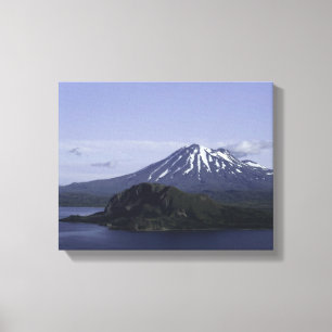 Becharof National Wildlife Refugium Wrapped Canvas Leinwanddruck