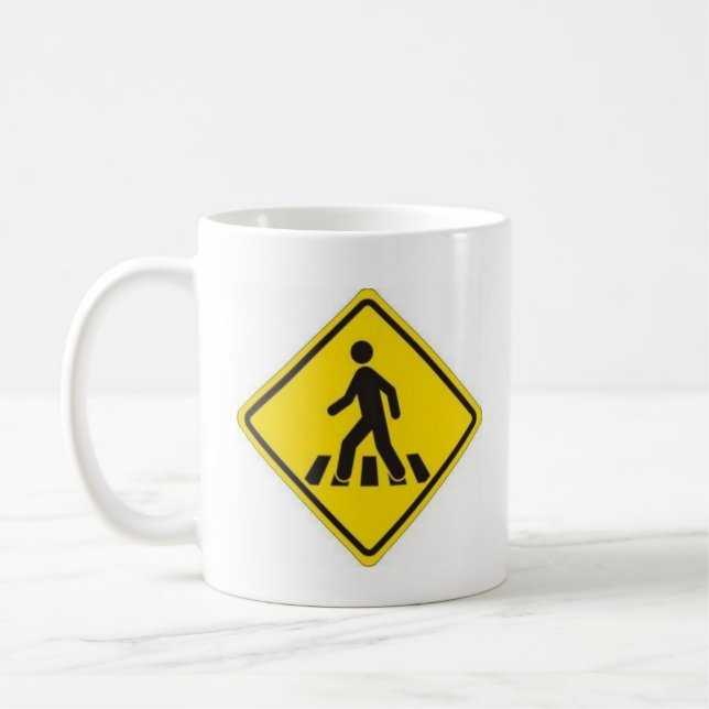 Becher respektiert Plumpes brach Kaffeetasse (Links)