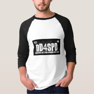 Bedarf am Geschwindigkeitskohlenstoff T-Shirt