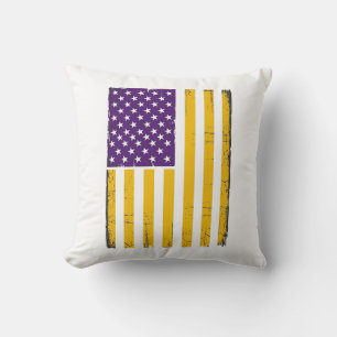 Bedrängte lila und goldene amerikanische Flagge Ve Kissen