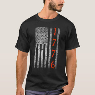 Bedrückte amerikanische Flagge 1776 Große Nation T-Shirt